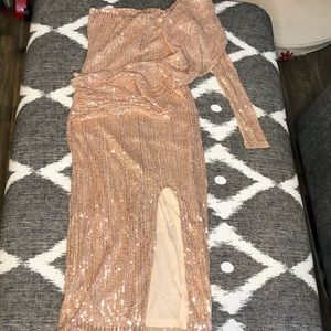 NWT RoseGold Sequence One Sleeve Dress